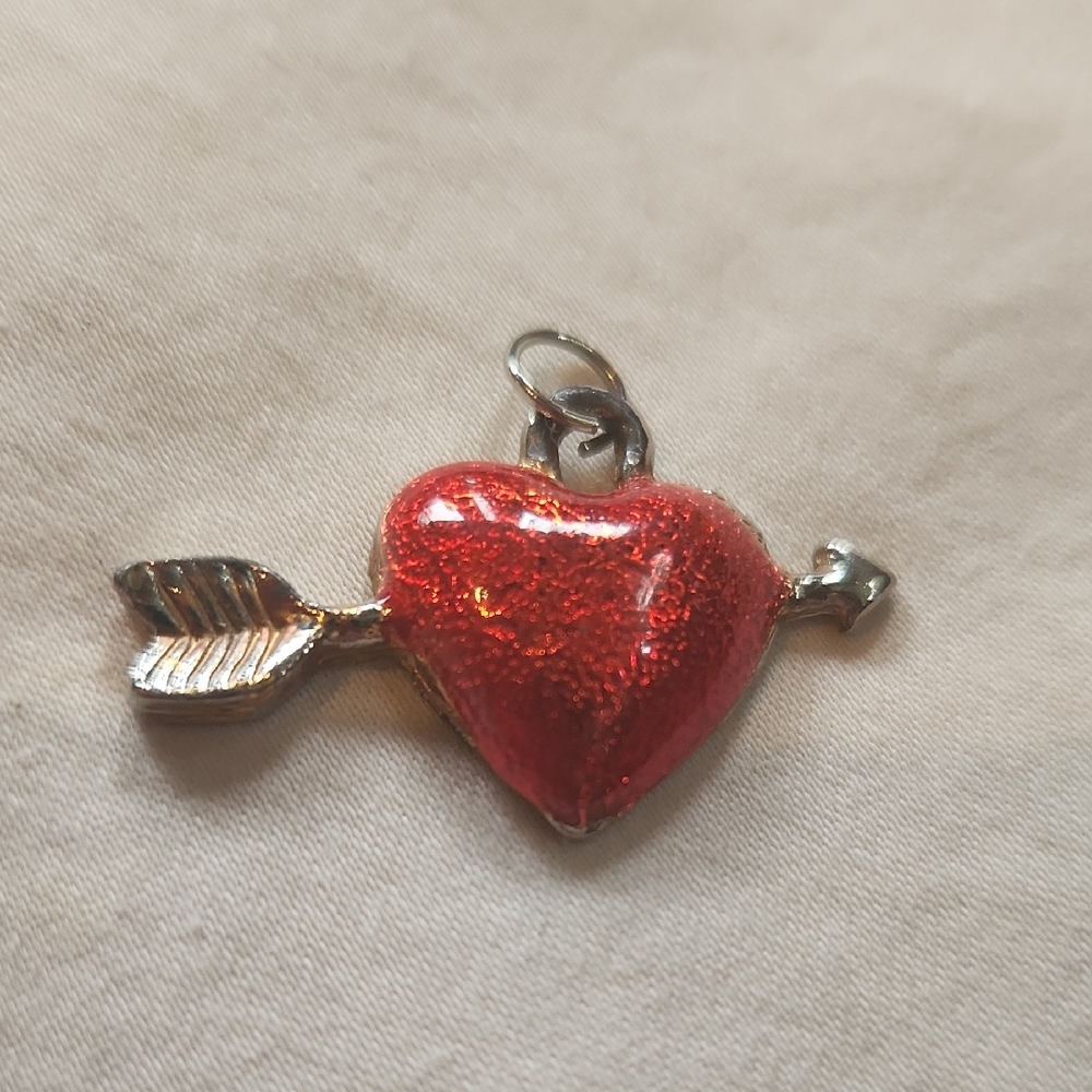 🔥Red Heart with Arrow Pendant